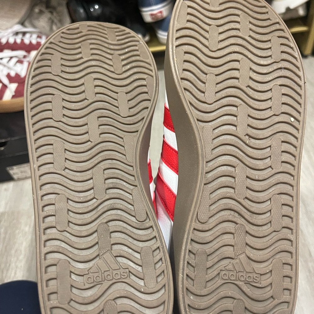 Adidas VL court White and Red Sneakers NEVER WOrn - Picture 5 of 5